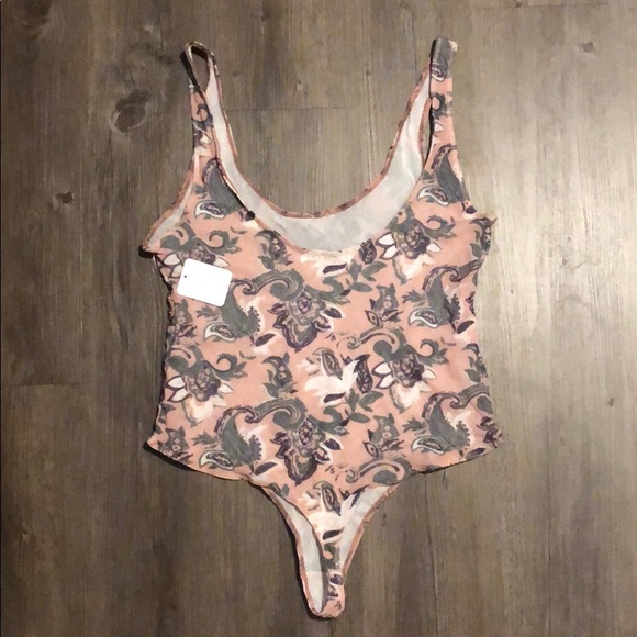 HOST PICK 💖💃🏼 Free People bodysuit - Picture 2 of 4